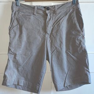 American Eagle Extreme Flex Gray Khaki Shorts W 28 Slim Fit
